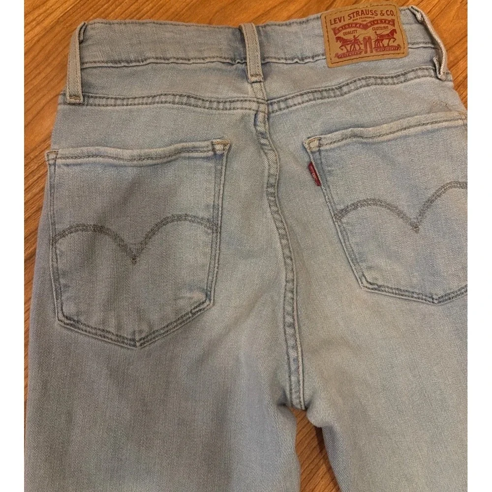 Levi's 725 High Rise Bootcut Denim Jeans  Sz 25 light wash Stretch Classic - Picture 4 of 4